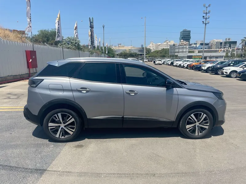 Peugeot 3008 с пробегом, 2022, частная рука