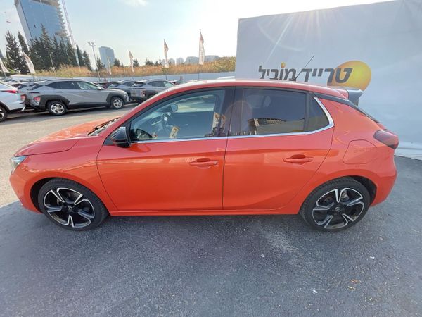 אופל קורסה יד 2 רכב, 2021, פרטי
