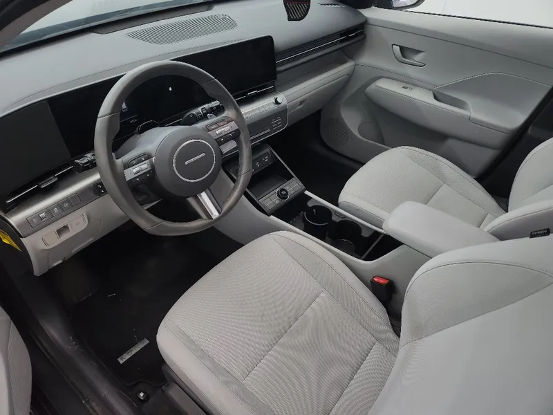 Hyundai Kona с пробегом, 2024