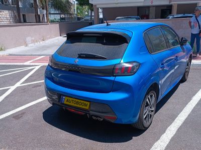 Peugeot 208 2nd hand, 2023, private hand