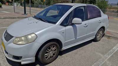 סוזוקי SX4 יד 2 רכב, 2011, פרטי