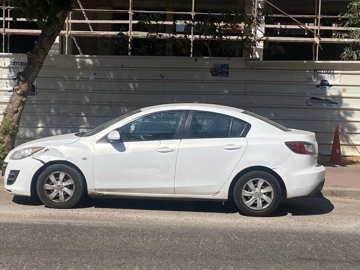 Mazda 3 с пробегом, 2011, частная рука