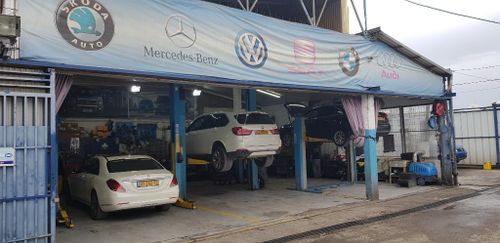 Garage Shebo. صورة 5