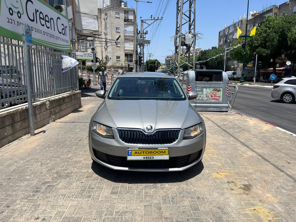 Škoda Octavia 2ème main, 2017, main privée