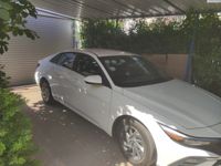 Hyundai Elantra 2ème main, 2025, privée