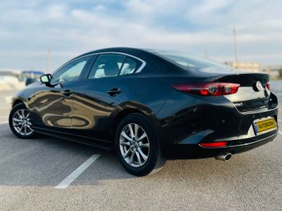 Mazda 3 2nd hand, 2020, private hand