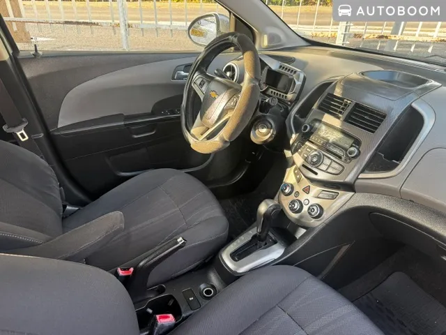 Chevrolet Sonic 2nd hand, 2013