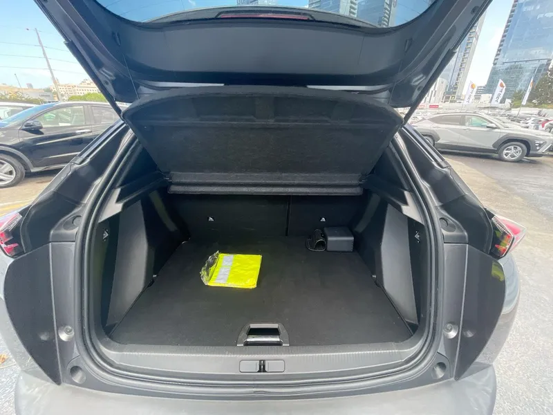 Peugeot 2008 2nd hand, 2022