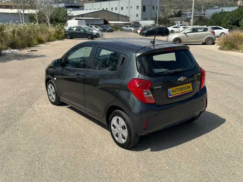 Chevrolet Spark с пробегом, 2017, частная рука