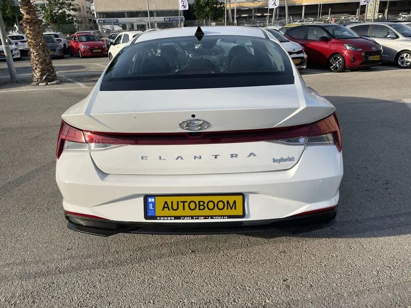 Hyundai Elantra 2ème main, 2023