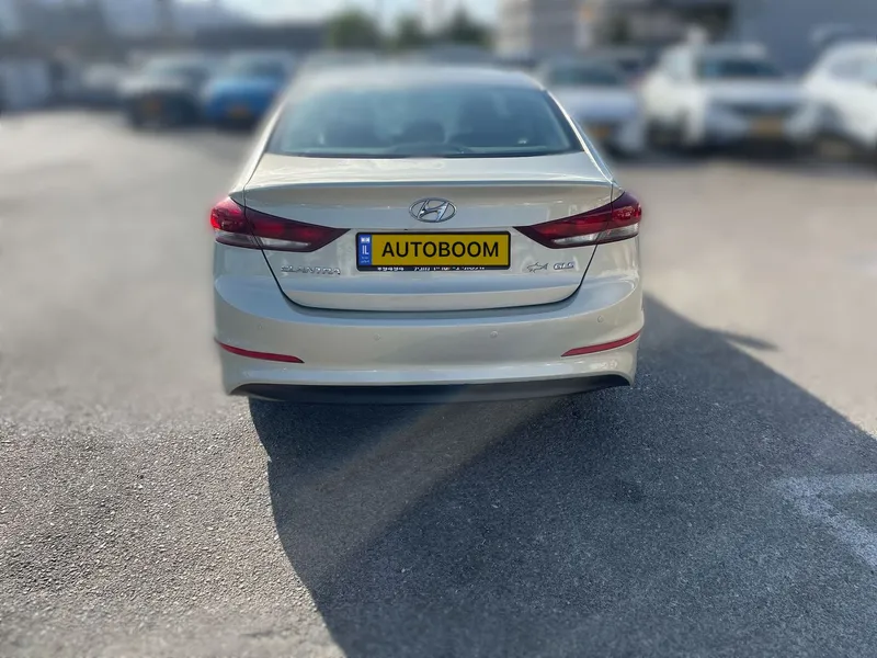 יונדאי אלנטרה יד 2 רכב, 2018, פרטי