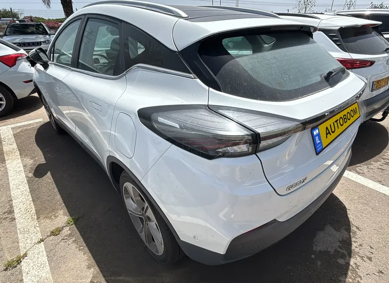 Geely Geometry C с пробегом, 2022