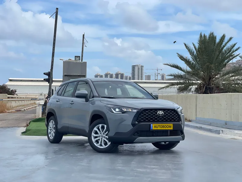 Toyota Corolla Cross 2nd hand, 2025
