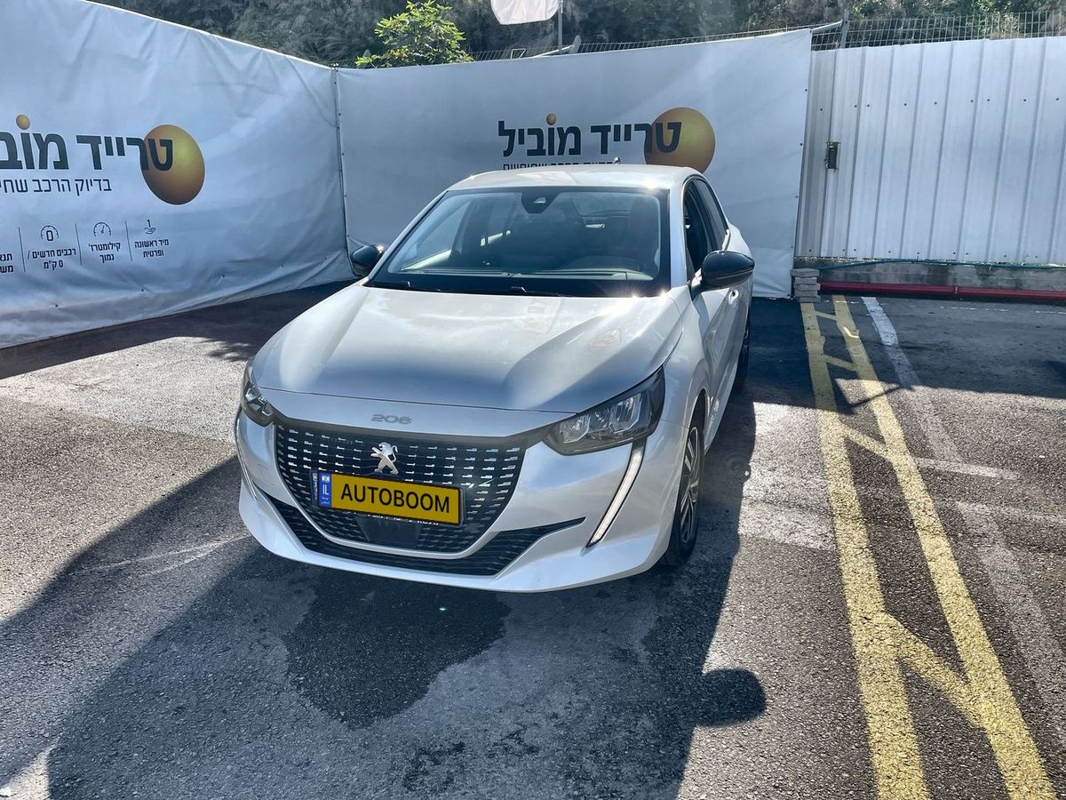 Peugeot 208 2nd hand, 2022, private hand