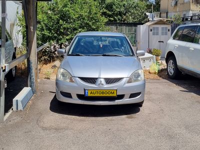 Mitsubishi Lancer 2nd hand, 2005, private hand