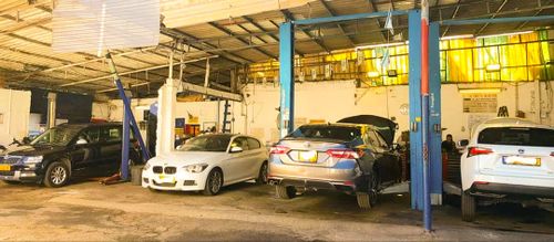 Garage Eitan. صورة 2