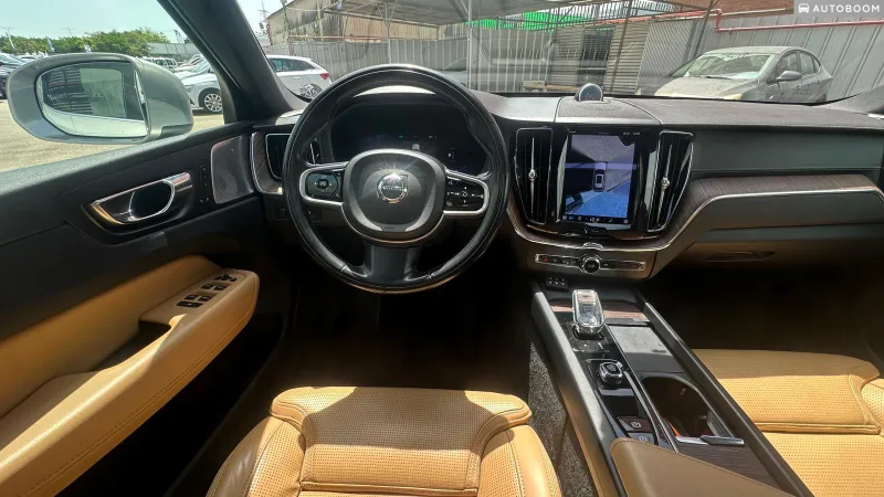 Volvo XC60 с пробегом, 2022, частная