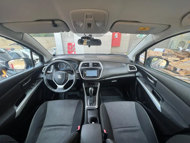 Suzuki SX4 с пробегом, 2015, частная рука