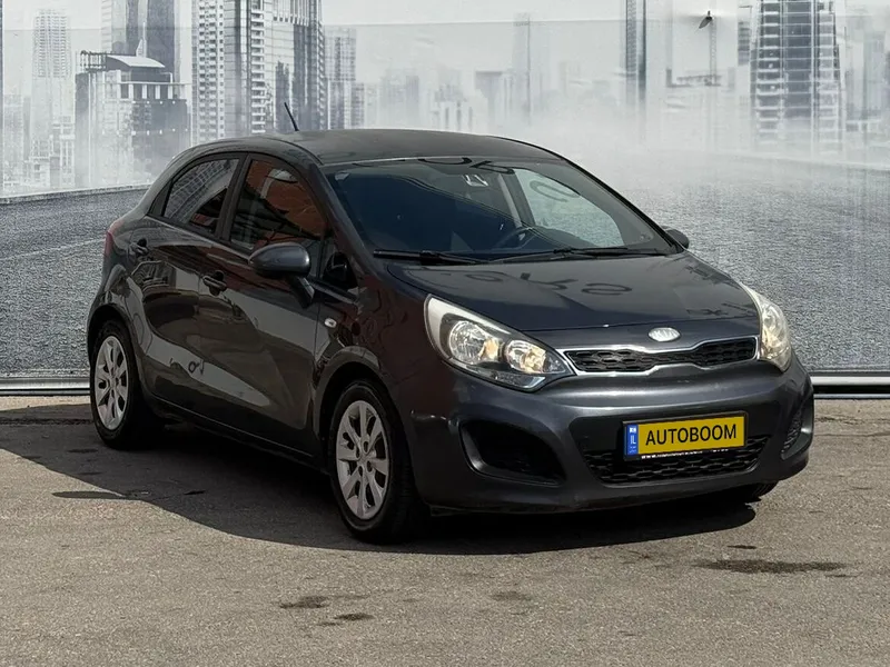 Kia Rio 2nd hand, 2013, private
