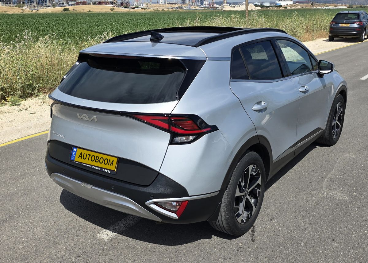 Kia Sportage 2nd hand, 2023, private