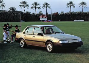 Chevrolet Cavalier 1988. Carrosserie, extérieur. Berline, 2 génération