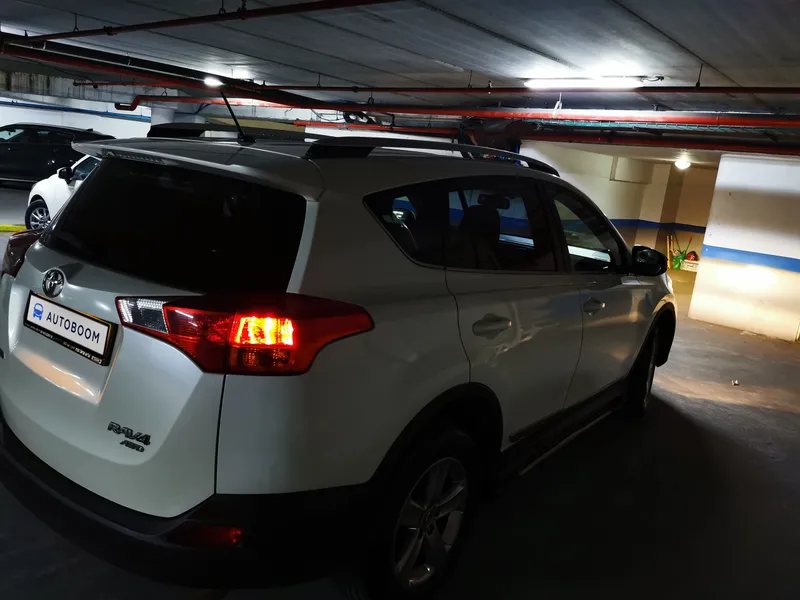 Toyota RAV4 2ème main, 2015, main privée