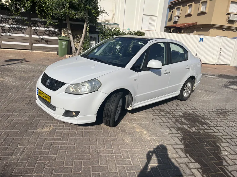 סוזוקי SX4 יד 2 רכב, 2013, פרטי