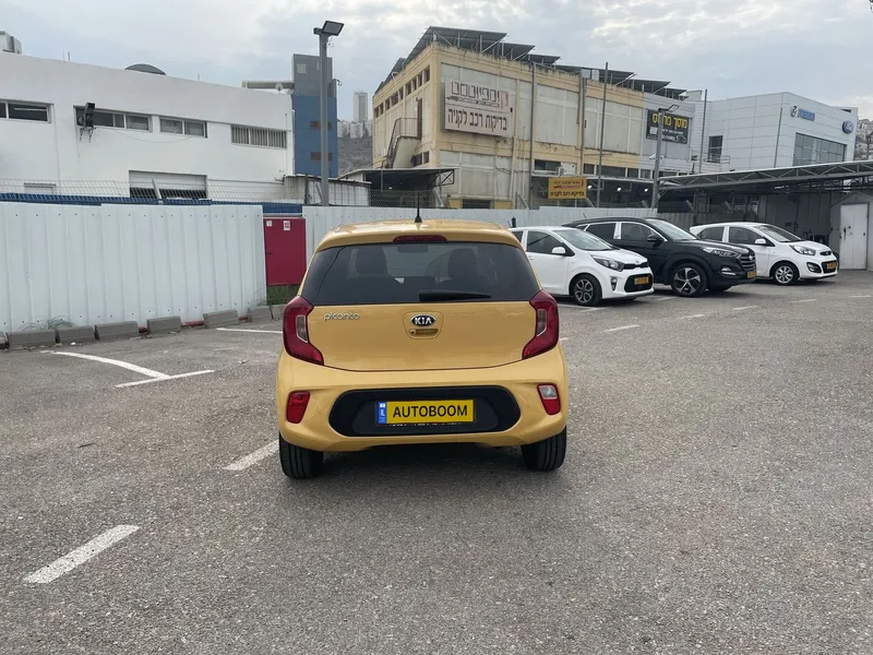 Kia Picanto 2nd hand, 2020, private hand