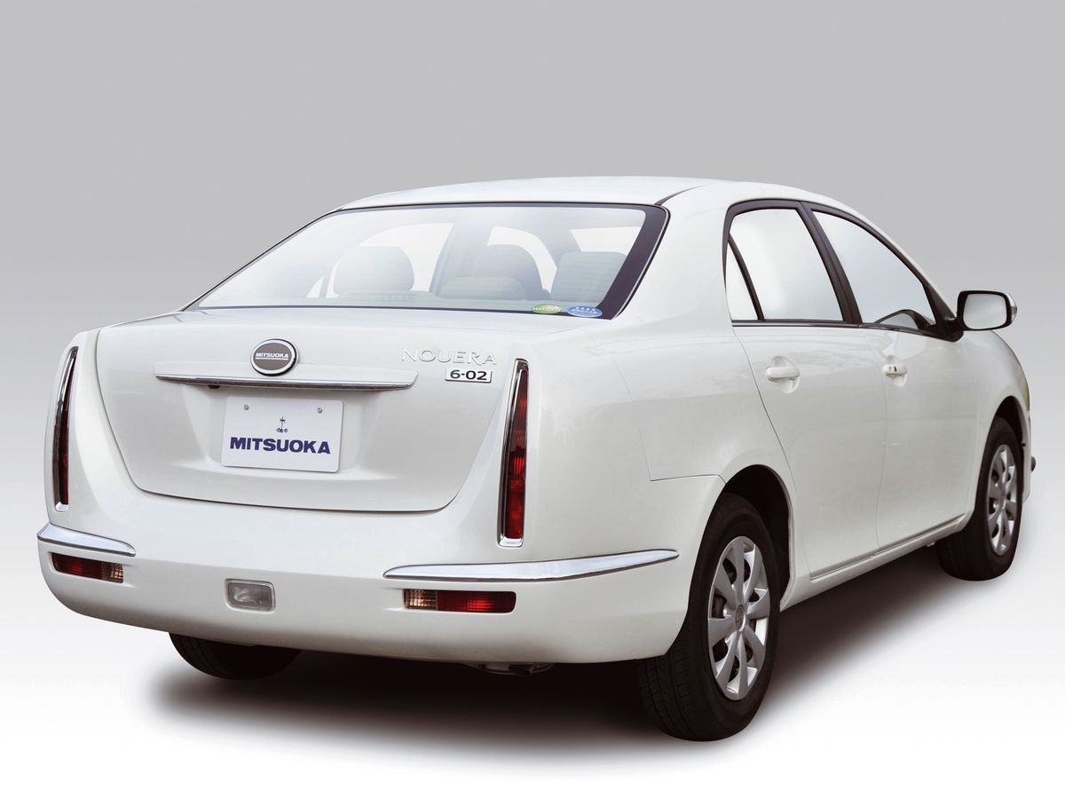 ميتسوكا نويرا 2008. الهيكل، المظهر الخارجي. سيدان, 2 الجيل