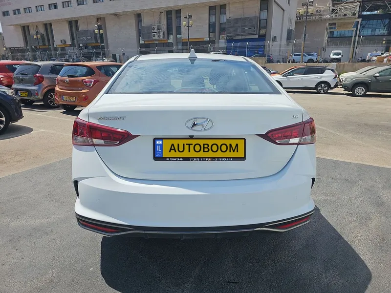 Hyundai Accent 2nd hand, 2021