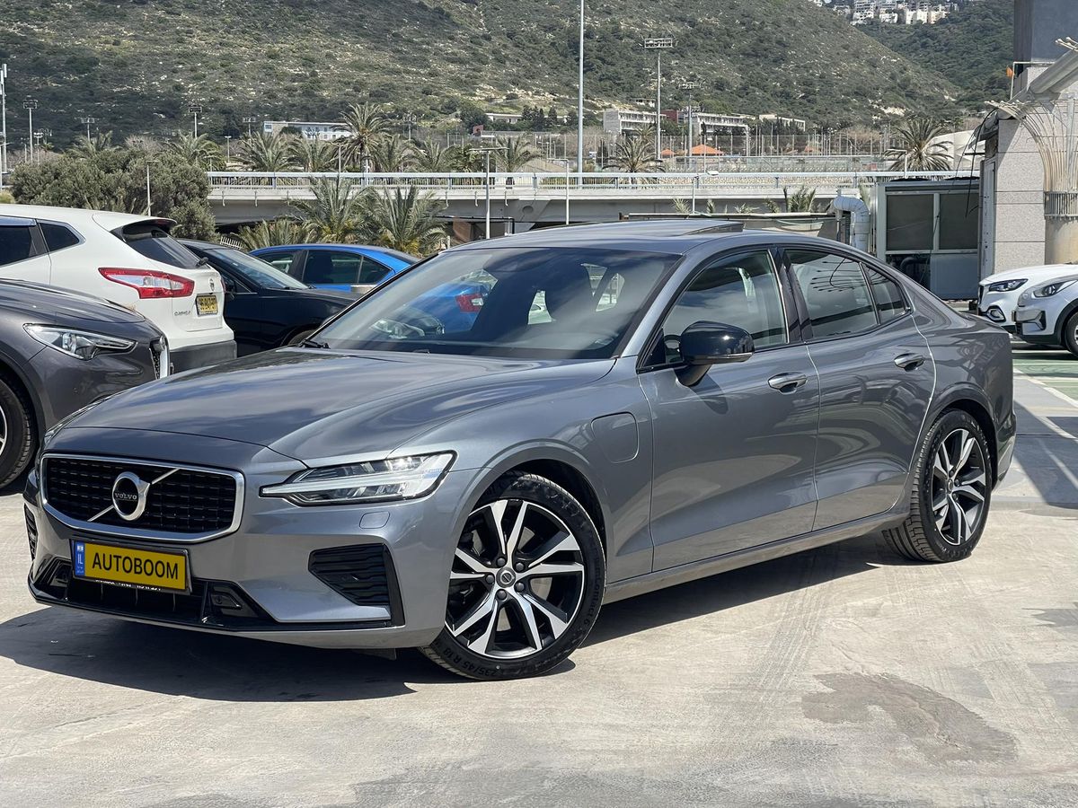 וולוו S60 יד 2 רכב, 2020, פרטי