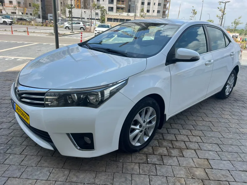 Toyota Corolla 2ème main, 2014, privée