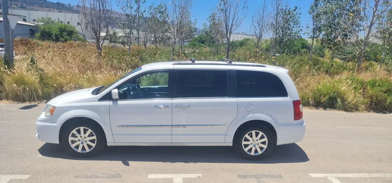 Chrysler Grand Voyager с пробегом, 2014, частная рука