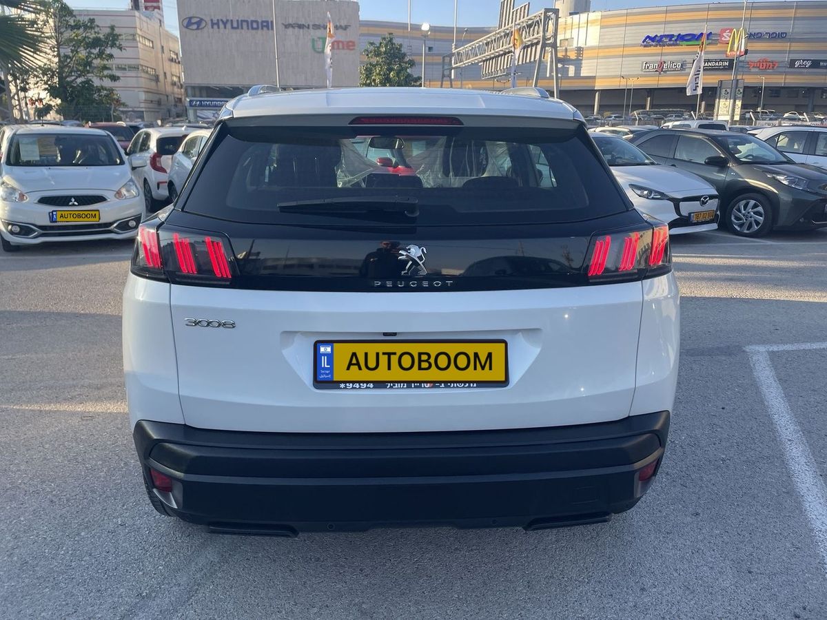 Peugeot 3008 с пробегом, 2022, частная рука