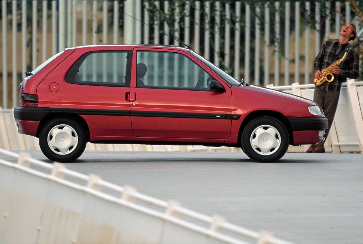סיטרואן סאקסו ‏1996. מרכב, צורה. מיני 3 דלתות, 1 דור