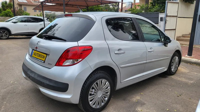 Peugeot 207 2nd hand, 2012, private hand