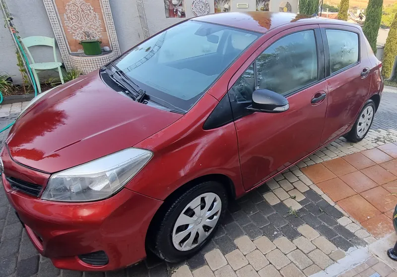 Toyota Yaris 2nd hand, 2012, private hand