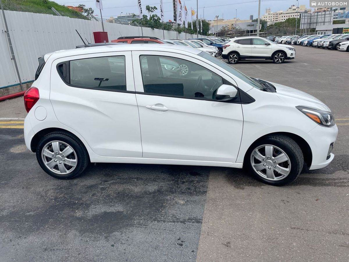 Chevrolet Spark 2nd hand, 2021, private
