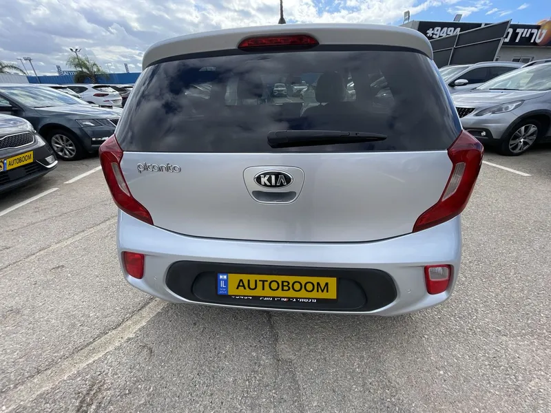 Kia Picanto 2nd hand, 2017, private hand