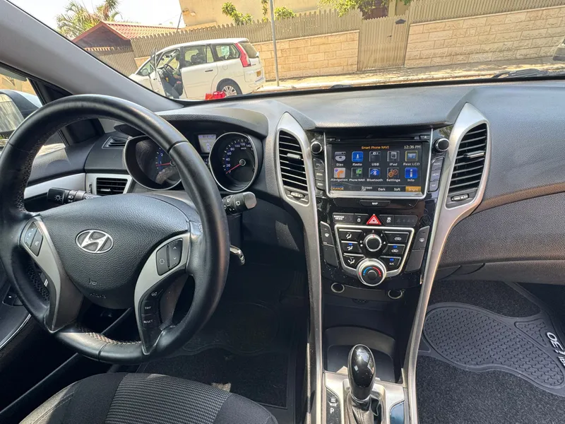 Hyundai i30 2ème main, 2014, main privée