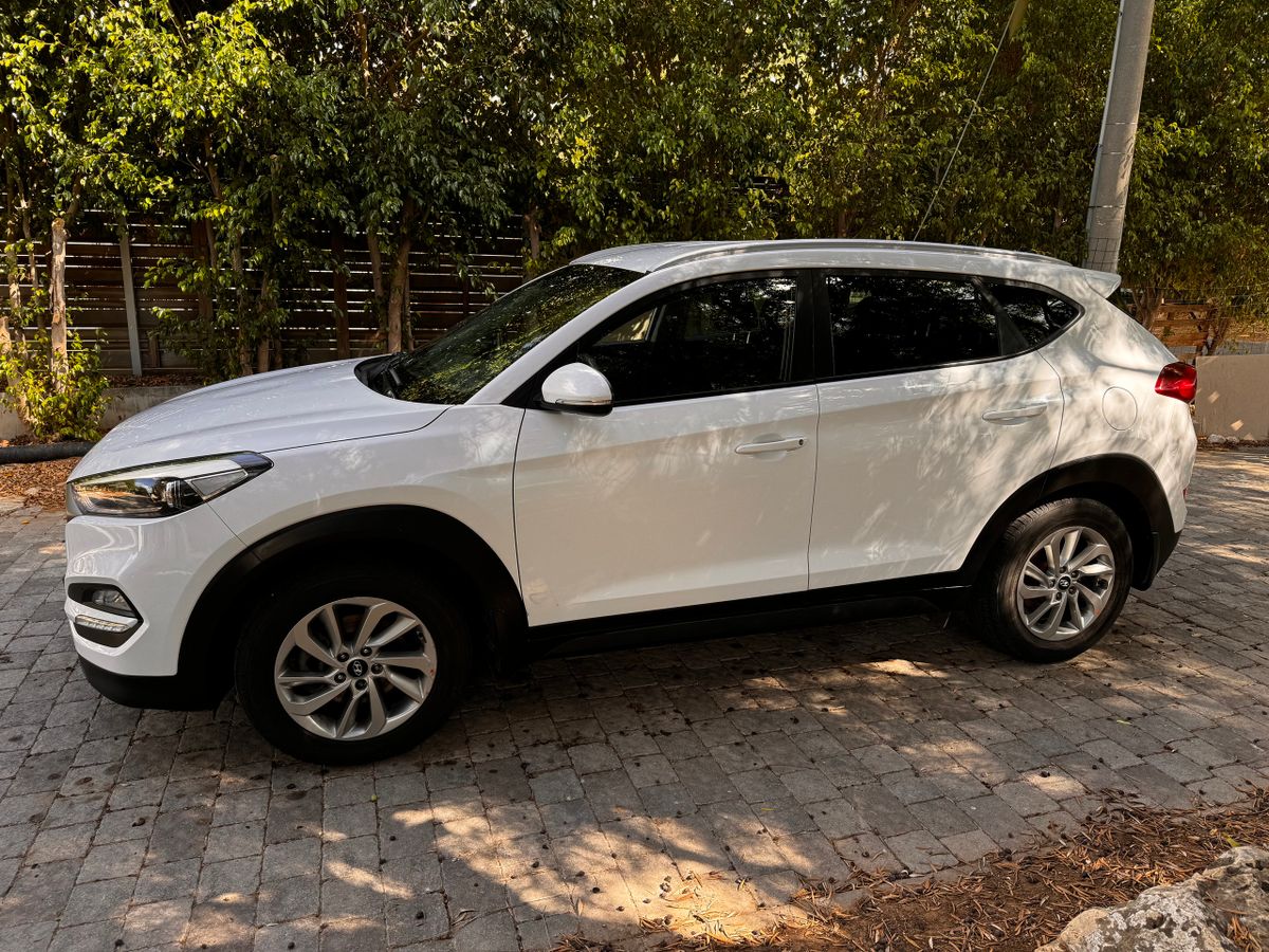 Hyundai Tucson 2nd hand, 2016, private hand