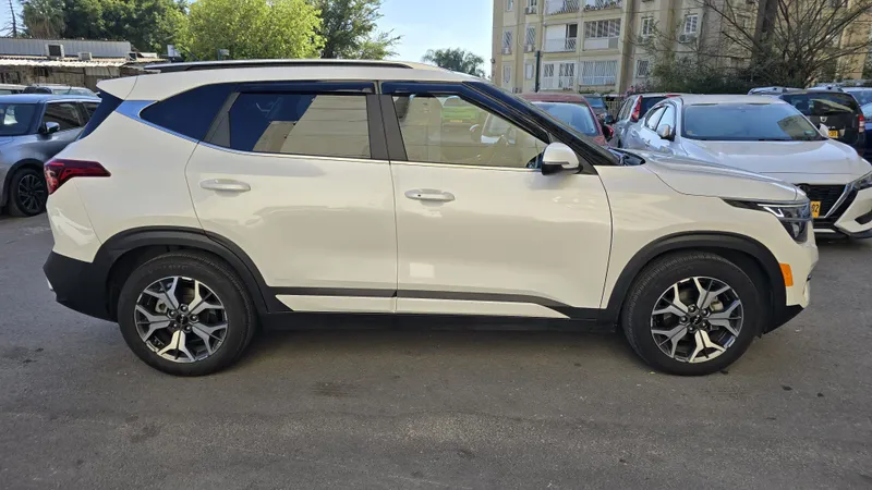 Kia Seltos с пробегом, 2022, частная рука