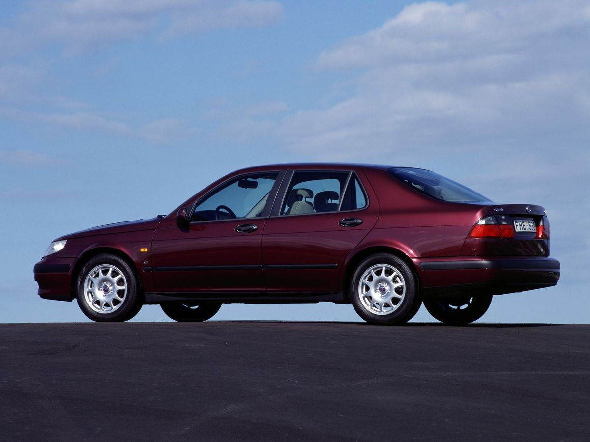 Saab 9-5 1997. Carrosserie, extérieur. Berline, 1 génération