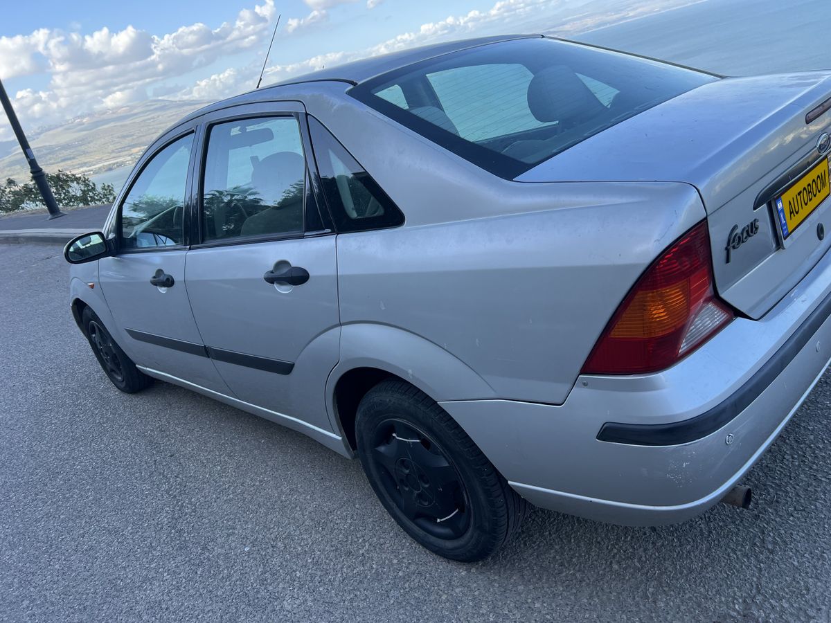 Ford Focus с пробегом, 2005, частная рука