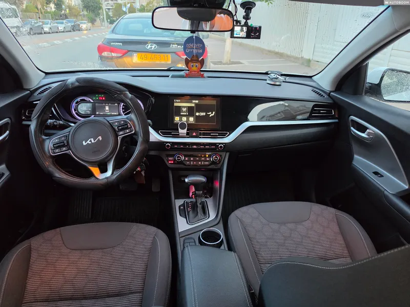 Kia Niro с пробегом, 2021, частная