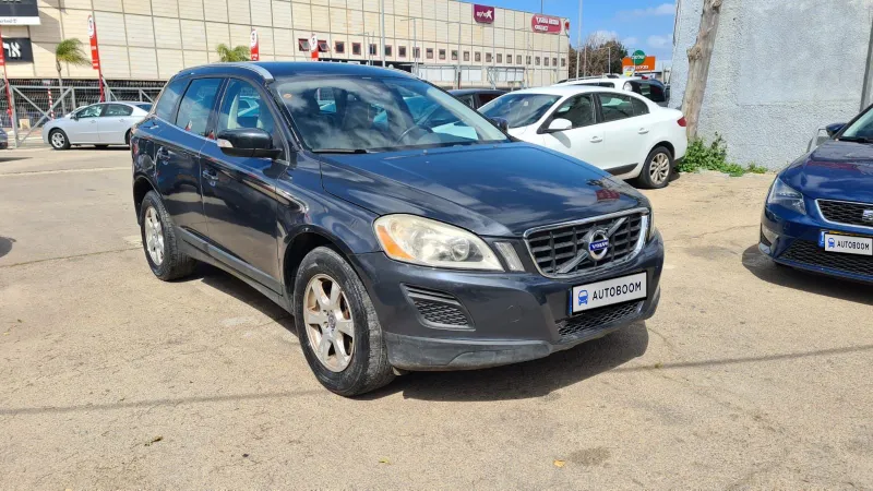 Volvo XC60 2nd hand, 2013, private hand
