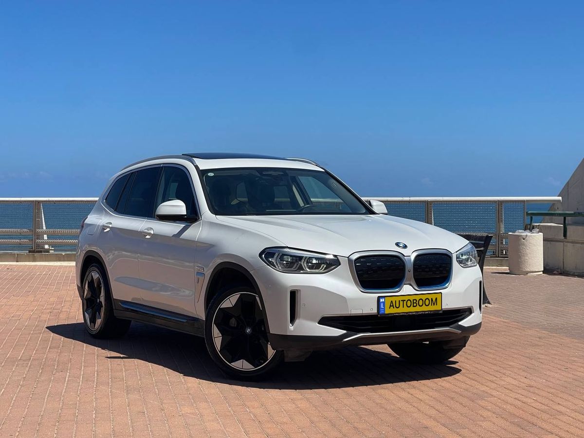 BMW iX3 2nd hand, 2021, private hand