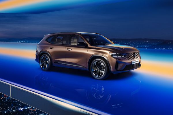 Renault. Кузов, экстерьер.