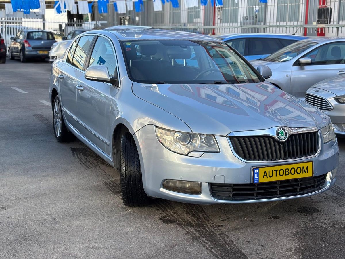 Skoda Superb 2nd hand, 2012