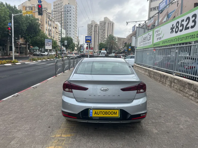 יונדאי אלנטרה יד 2 רכב, 2019, פרטי